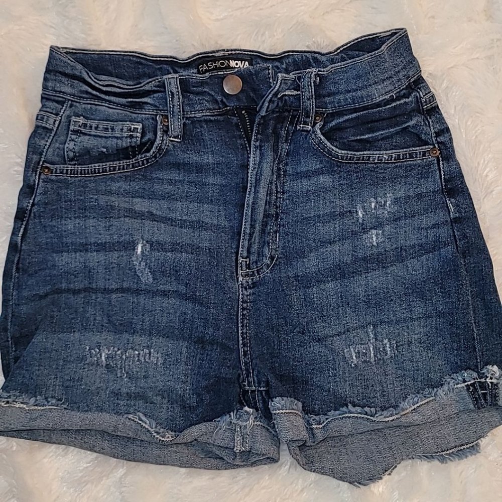 Denim Fashion Nova Shorts *NEW*